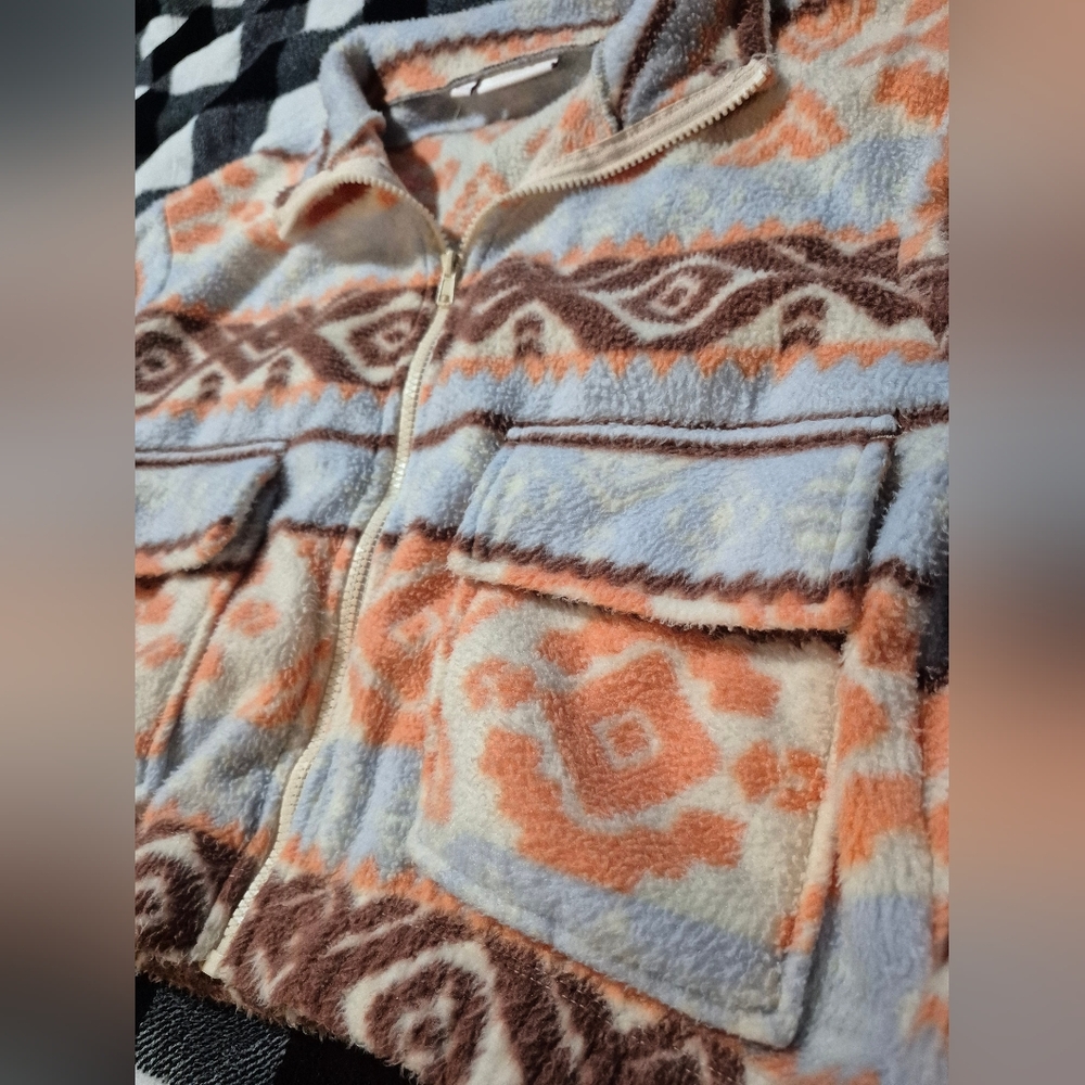 Womens Patterned Fleece Sweater Aztec Style Size Medium